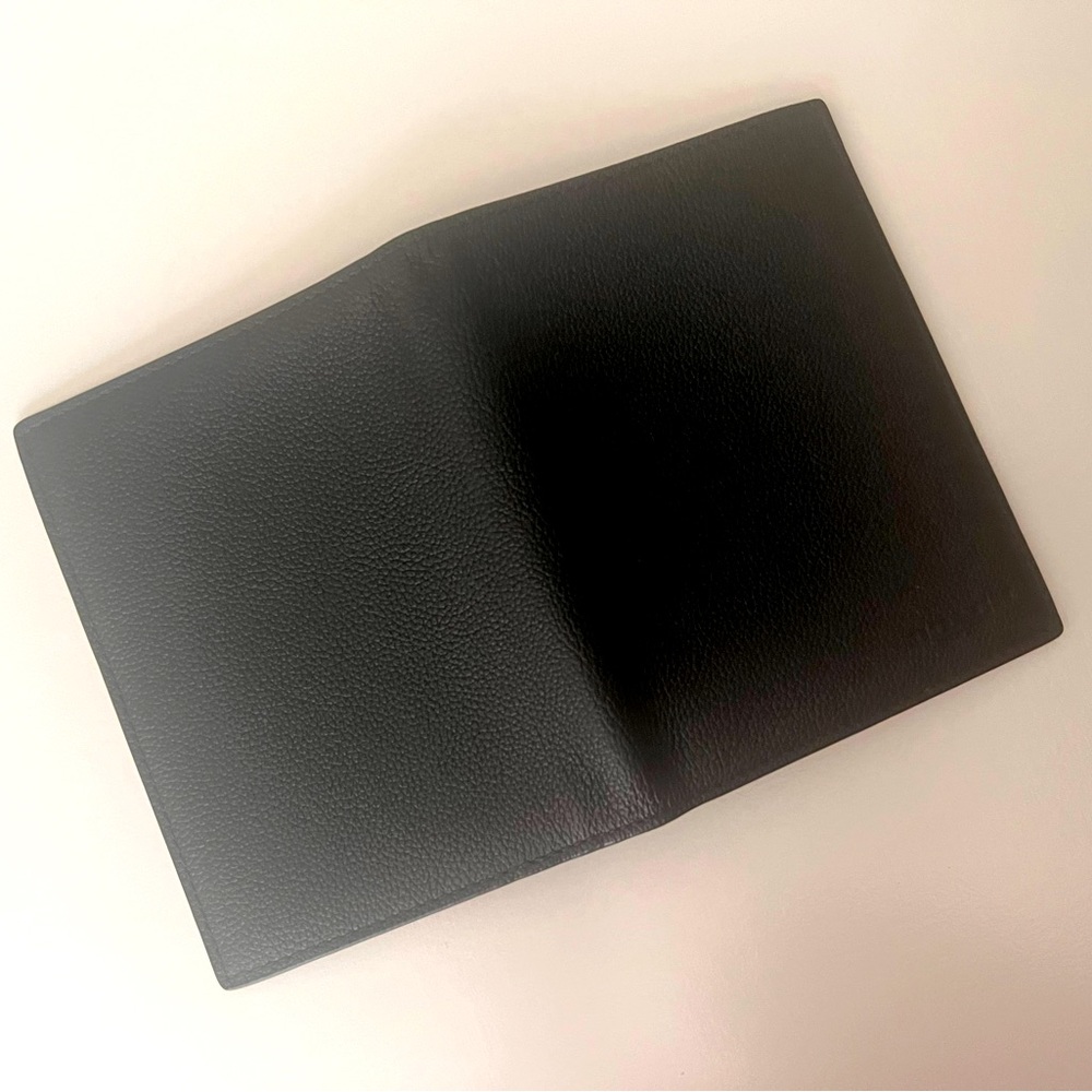 COACH Passport Case with card slots - Picture 3 of 15